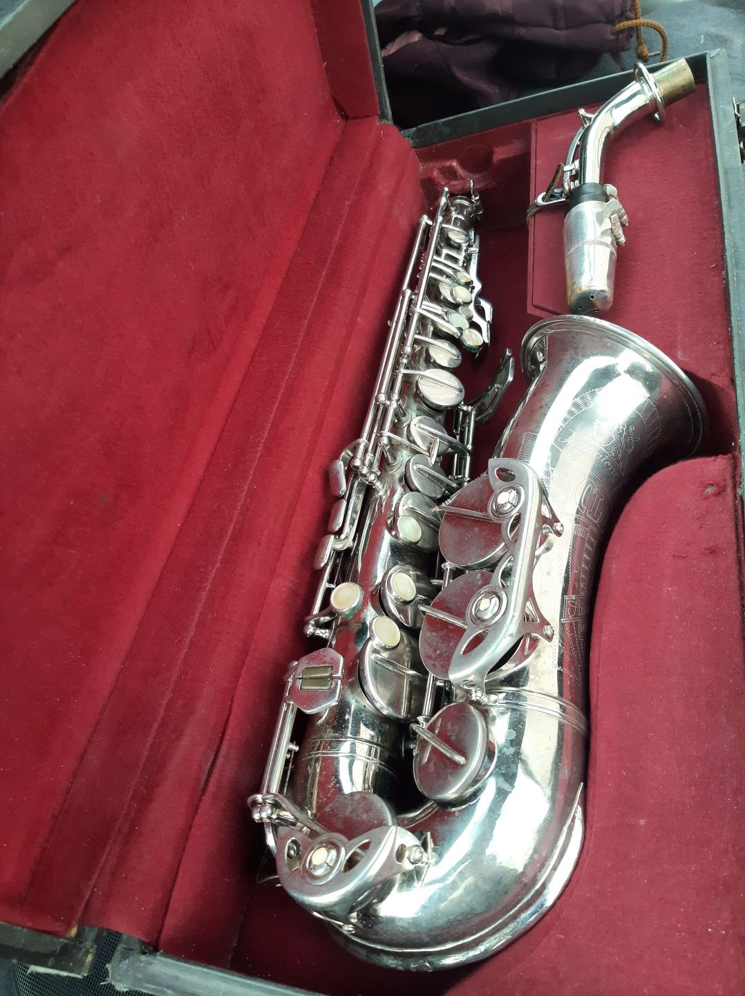 Saxofon Amati  clasic