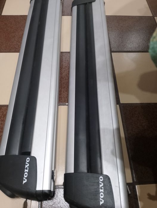 Багажник -стойка за ски Thule -Xtender- Volvo
