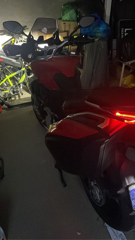 Mv Agusta turismo veloce 800