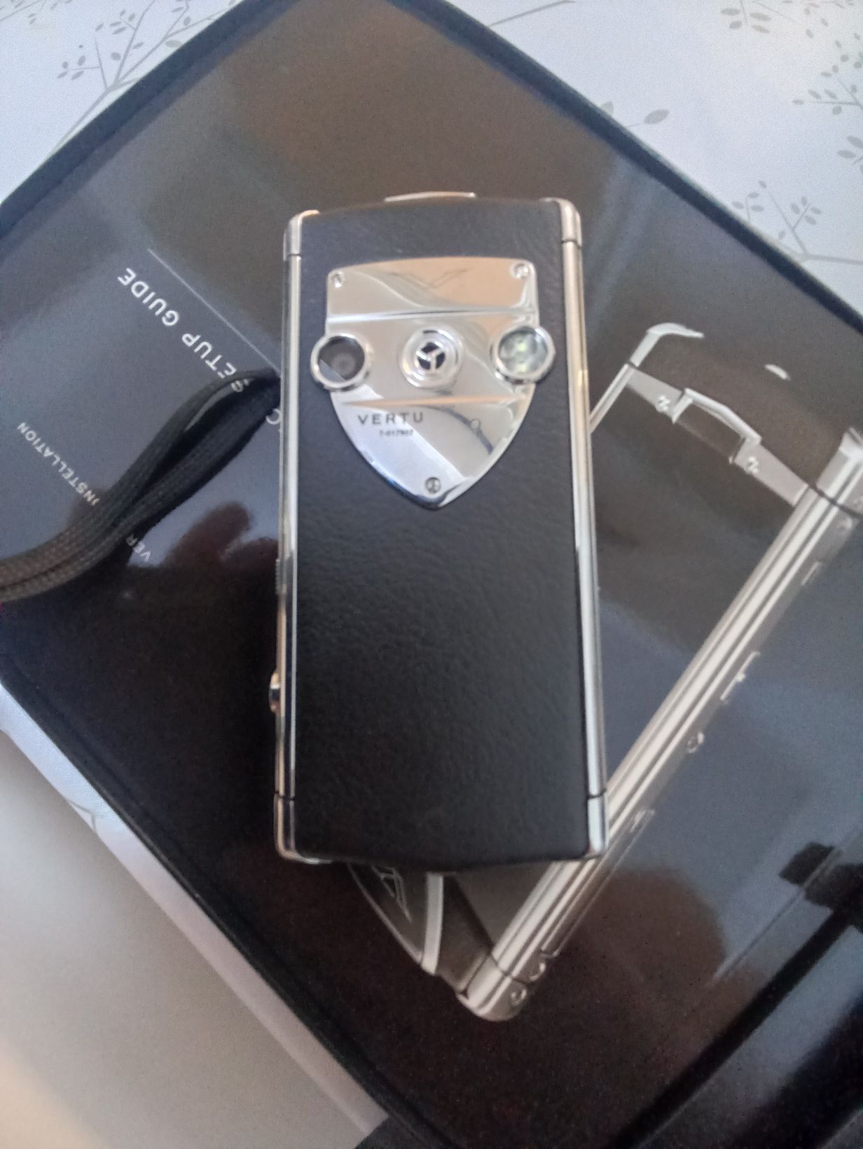 Vertu Constellation T оригинал