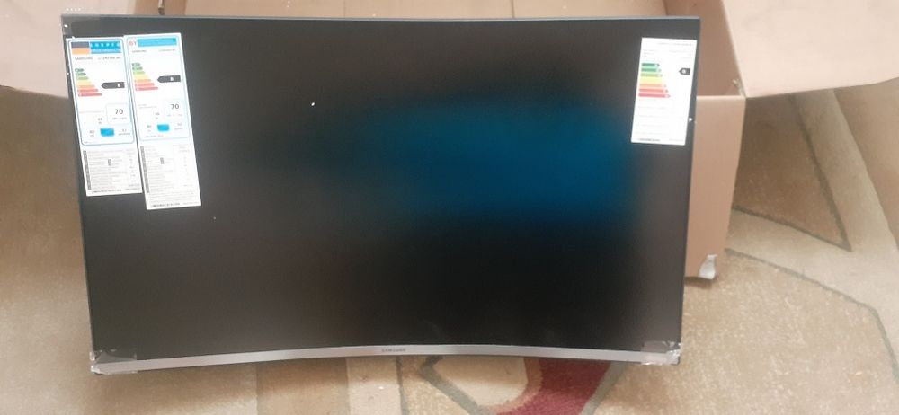 Продам новый монитор