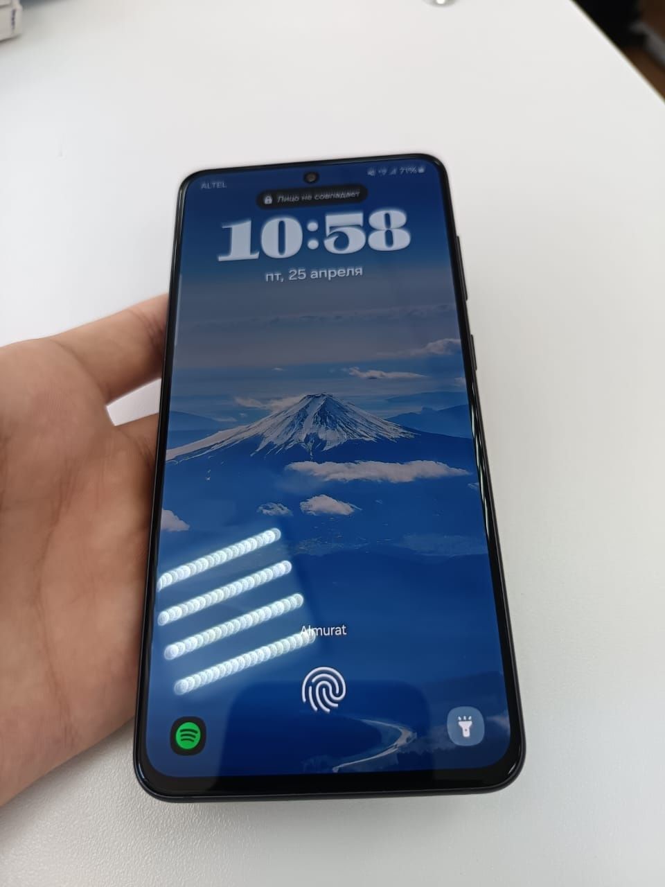 Обменяю galaxy s21 FE