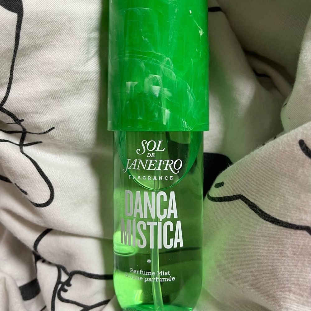 Спреи Victoria’s Secret/Sol de Janeiro