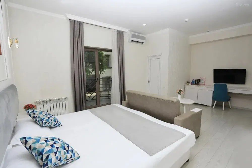 Аренда гостиницы 3320 м² Ракат махалла Гостиница в центре ID 173