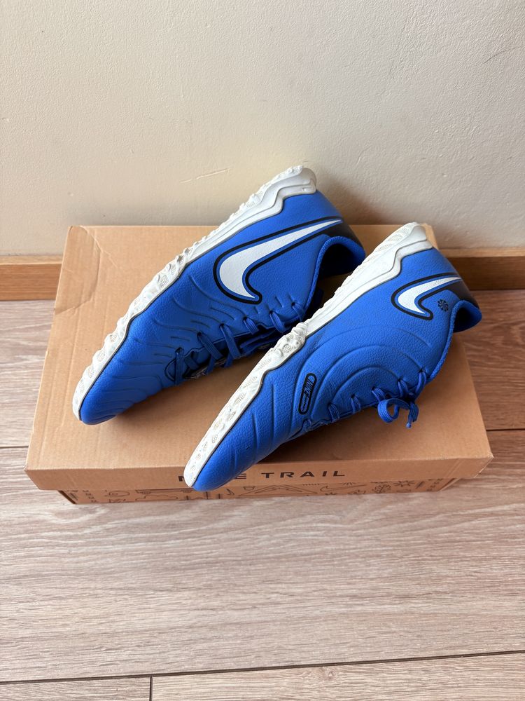 Стоножки Nike Tempo 41 nomer 26cm