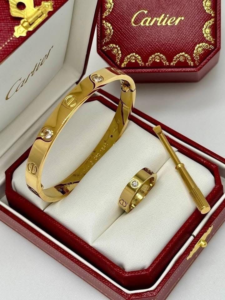 Brățară, inel Cartier Love