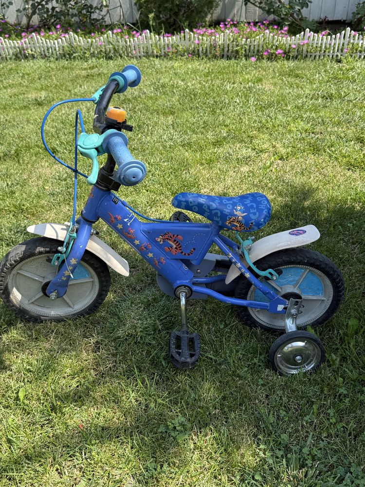 Bicicleta copii 11 inch cu roti ajutatoare