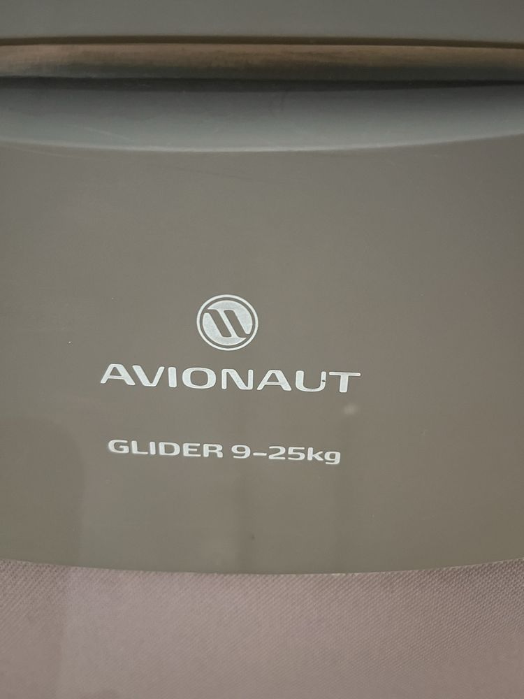 Vand scaun de masina isofix Avionaut