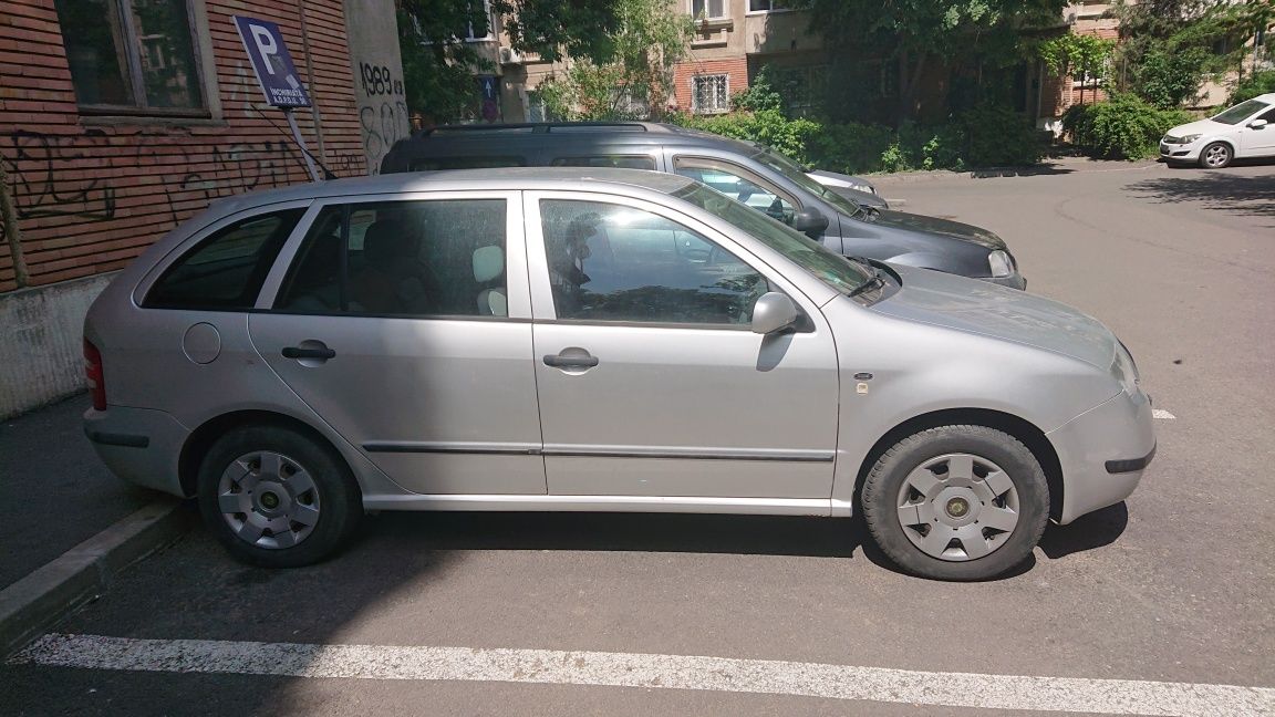 Skoda Fabia combi 1.4 Mpi 75 cp 2001 unic propietar