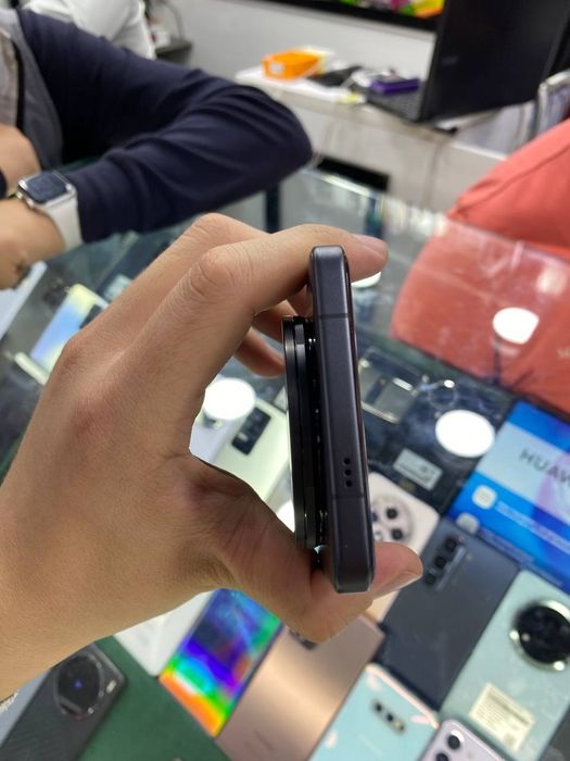 Vivo X200 Ultra 16/512 Gb sotiladi