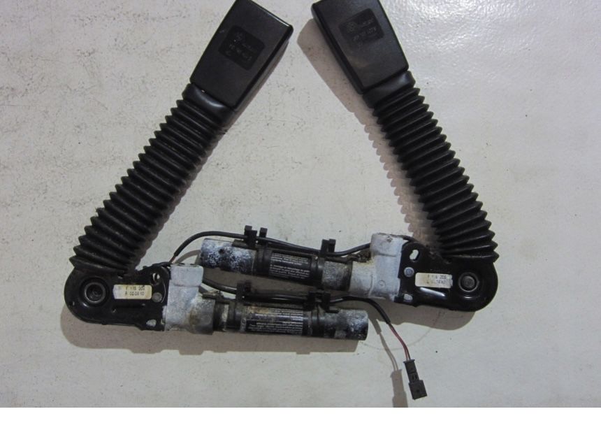 Пиропатрони за BMW F10 F11