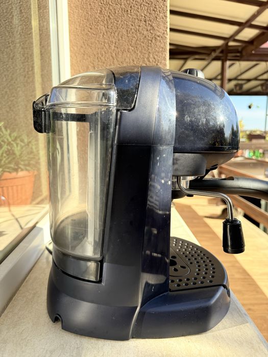 Кафемашина DēLonghi