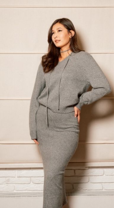 Теплая двойка, серый и белый