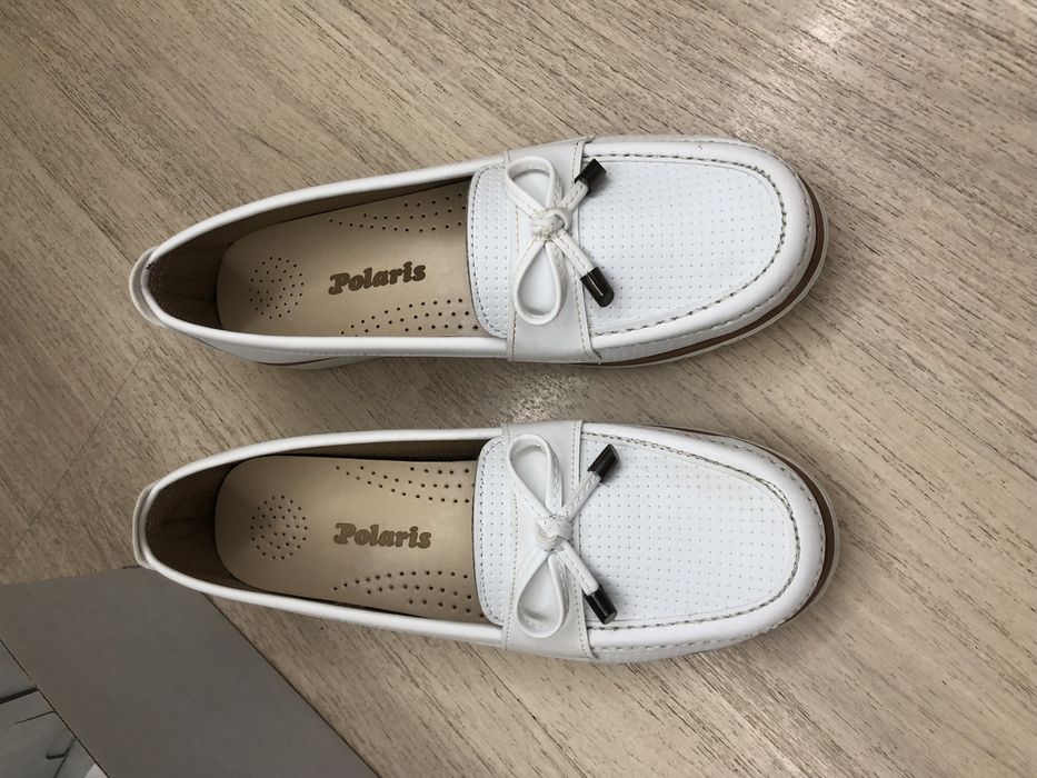 Продам женские туфли