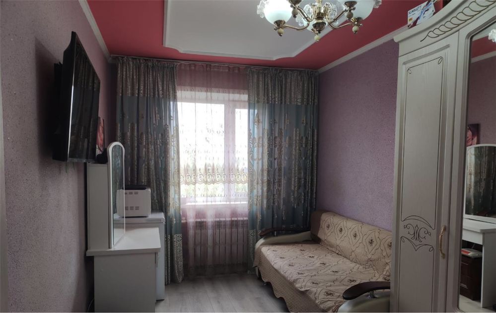 Продаю 3 комнатную квартиру в Пришахтинске