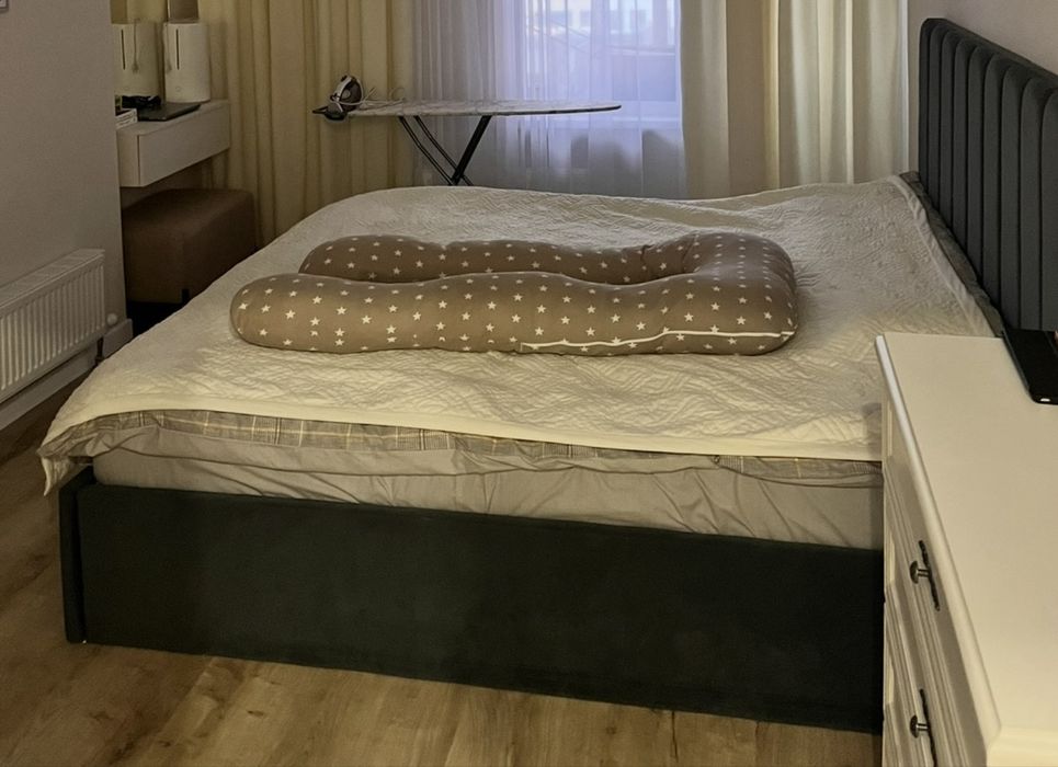 Кровать двуспальная 200х180
