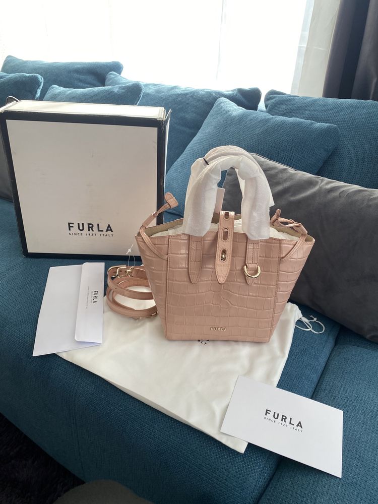 FURLA NET Tote Mini Rose! Нова, 100 % оригинал с всички документи.