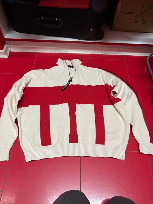 Пуловер Zara - 5 лв