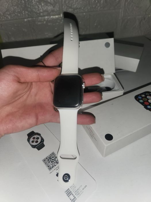 Smart часовници в три цвята