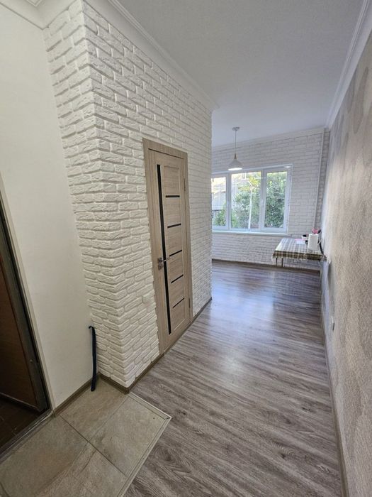 Юнусабад-5 квартал. 1/2/5 (балкон 2х6)