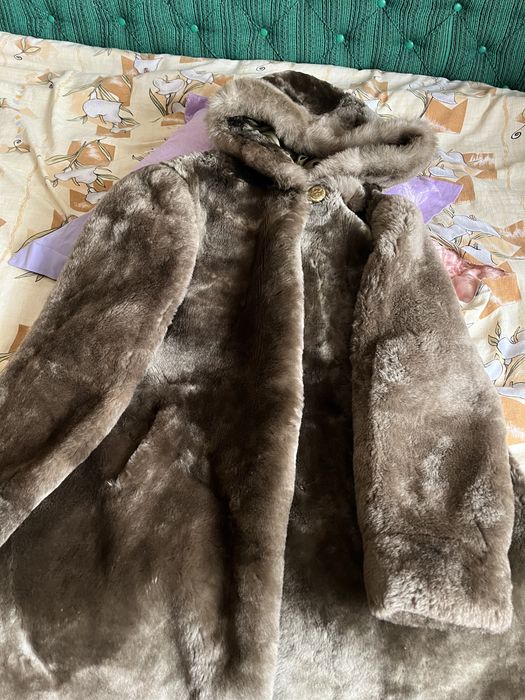 Haina blana naturala nurca super oferta model unicat