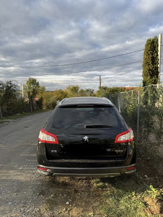 Peugeot 508 RXH (2012)