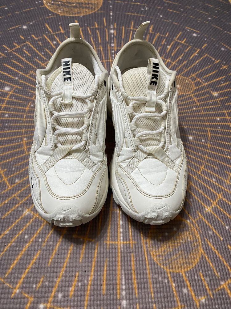 Маратонки Nike, Adids,Puma