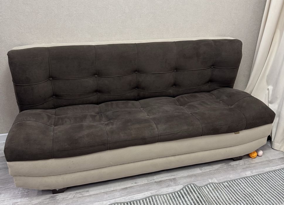 Диван в хорошем состоянии