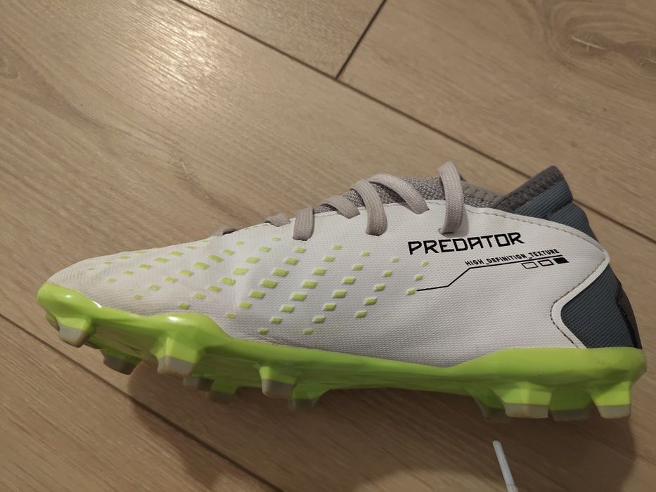 Ghete de fotbal copii ADIDAS PREDATOR ACCURACY.3 FG J 35.5
Ghete de fo