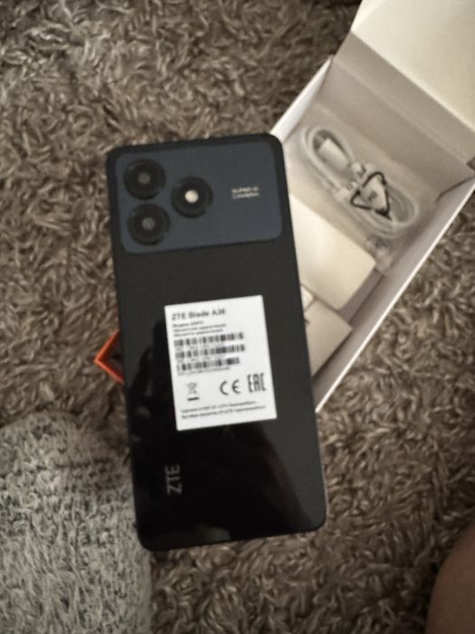 Продам телефон ZTE a36