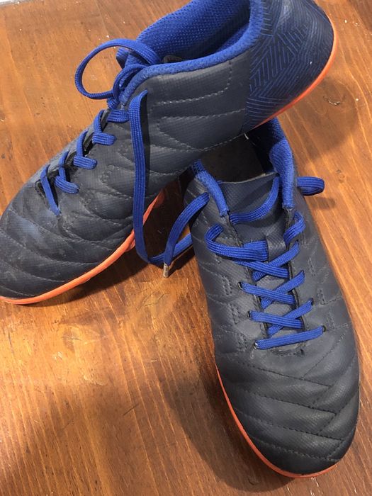 Детски футболни обувки / бутонки 35 номер