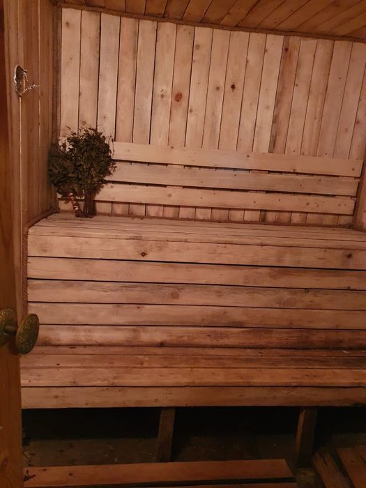 Продам дом по Суюнбая вниз