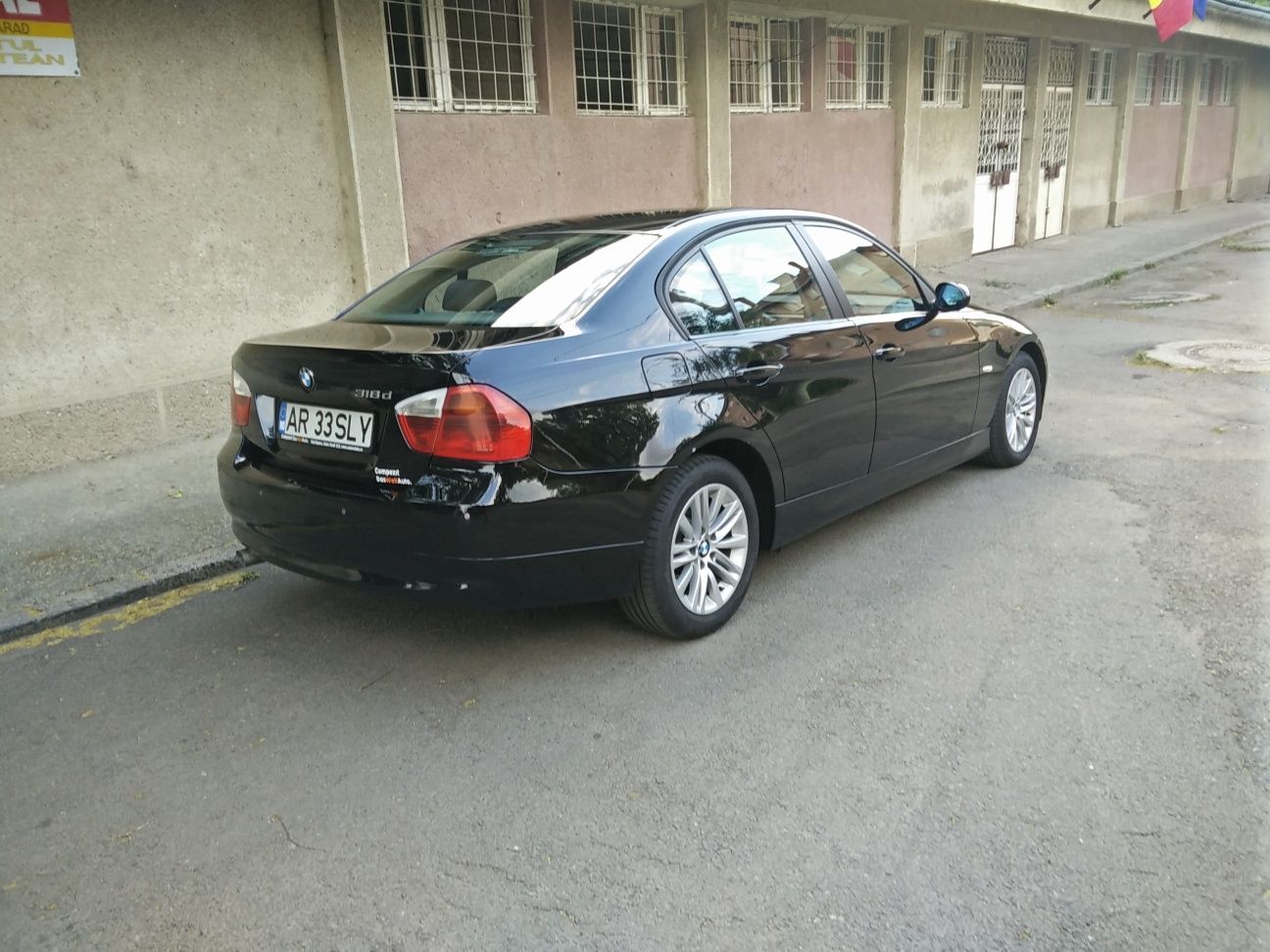 Bmw E90 - 318d M47