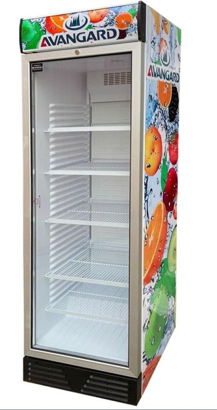 Витрина холодильник для напитков Avangard VS390T
