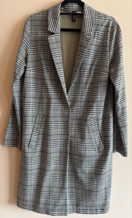 Trench HM in carouri