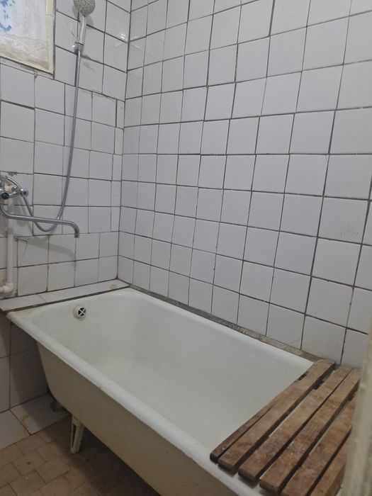 Квартира ижорага берилади 2хоналик 2этаж юридически колеж