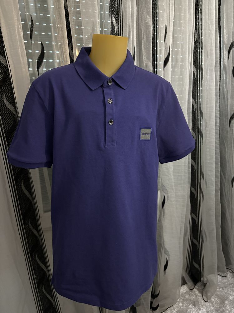 Hugo Boss тениски с яка