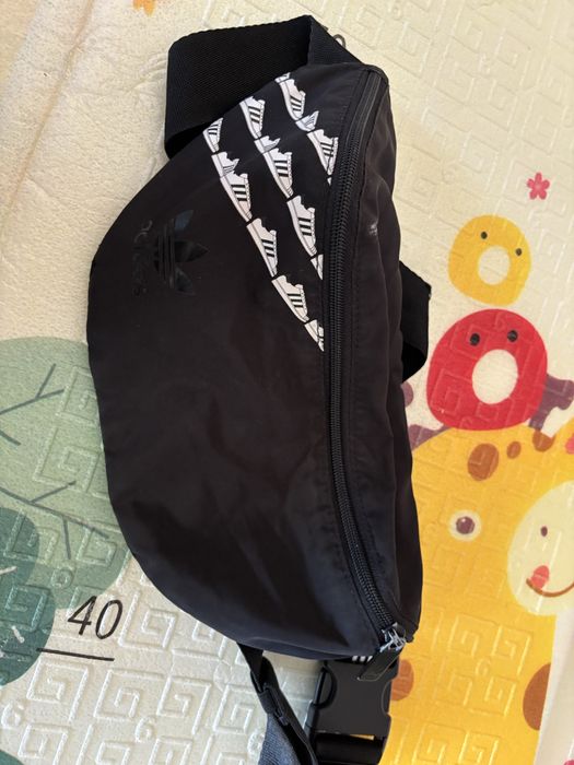 Оригинални чанти със забележки