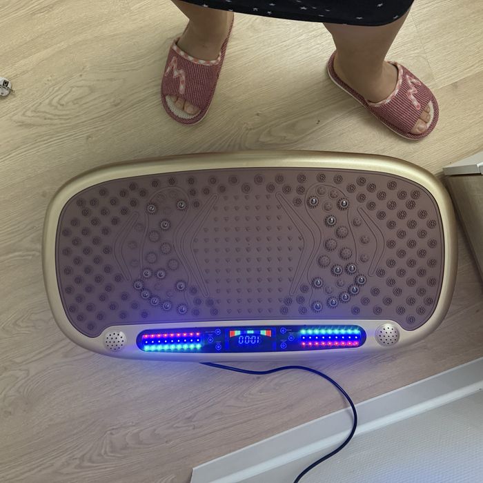 Вибромассажер Виброплатформа