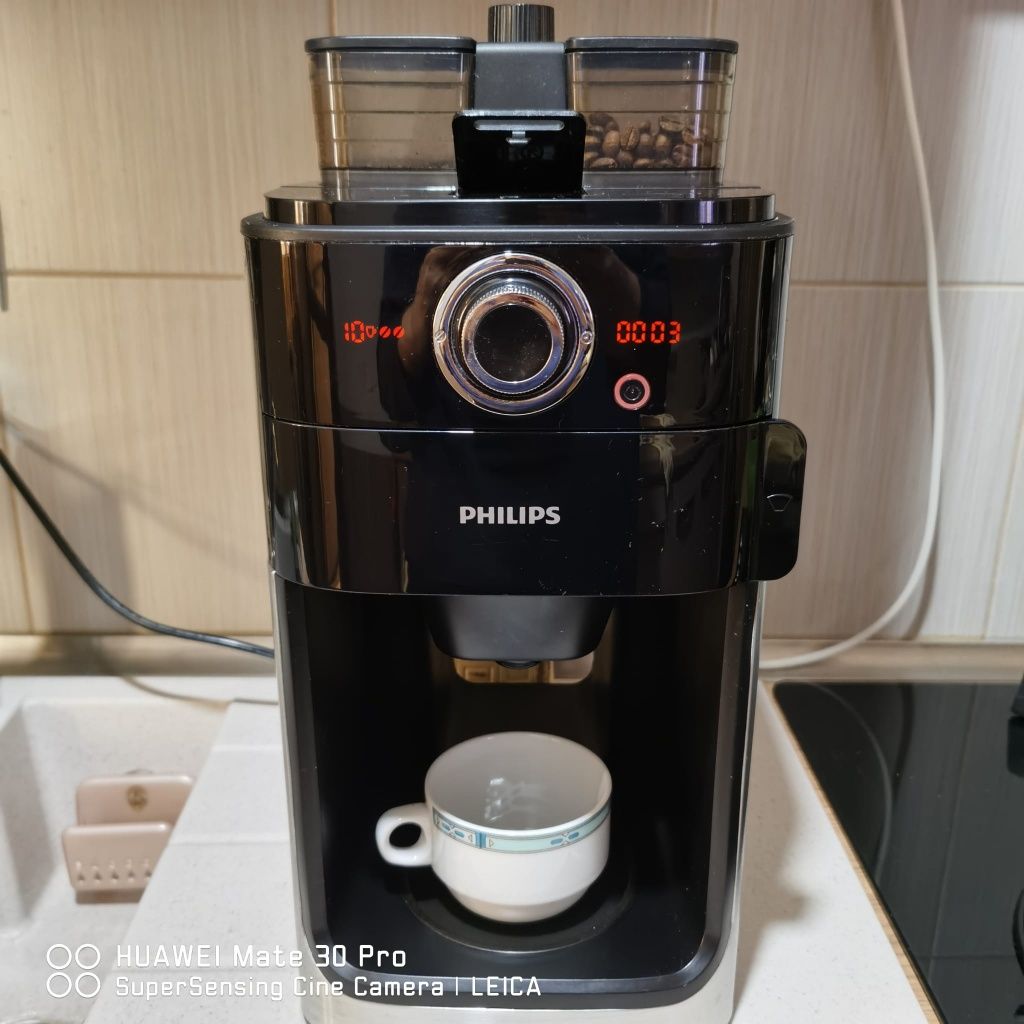 Cafetiera Philips Grind&Brew HD7766