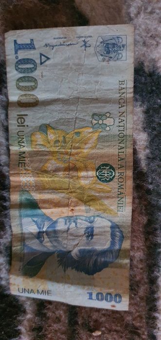 Vand bancnote și monede vechi