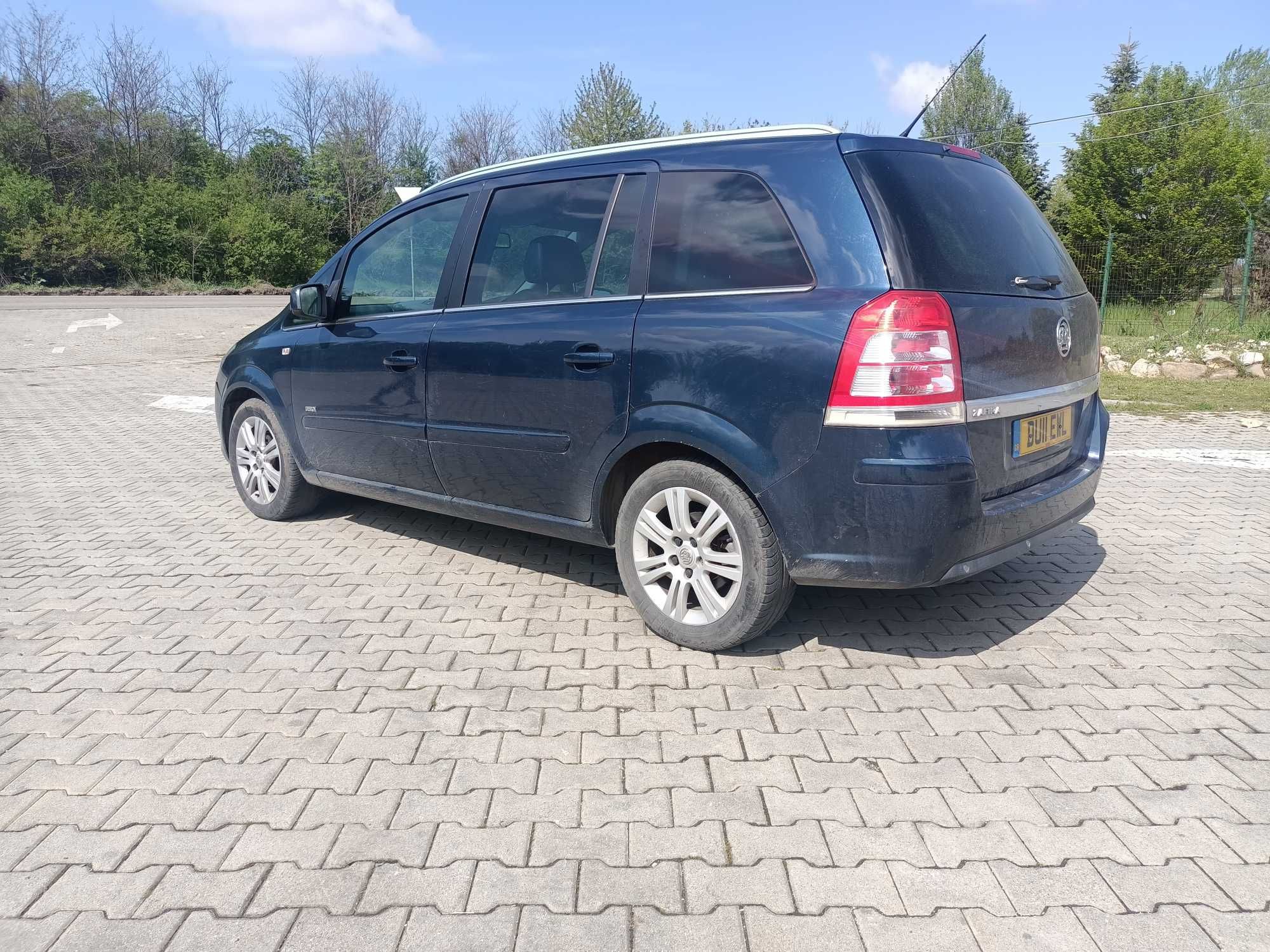 Usa Stanga fata Spate / Usa Dreapta fata spate Opel Zafira B facelift