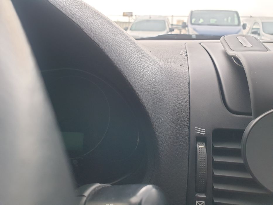 Табло за Тойота Авенсис Т25
