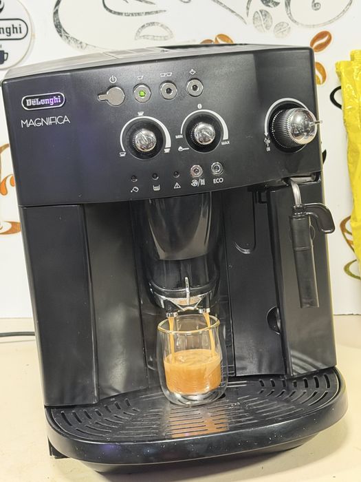 Кафемашина кафе автомат delonghi magnifica с гаранция