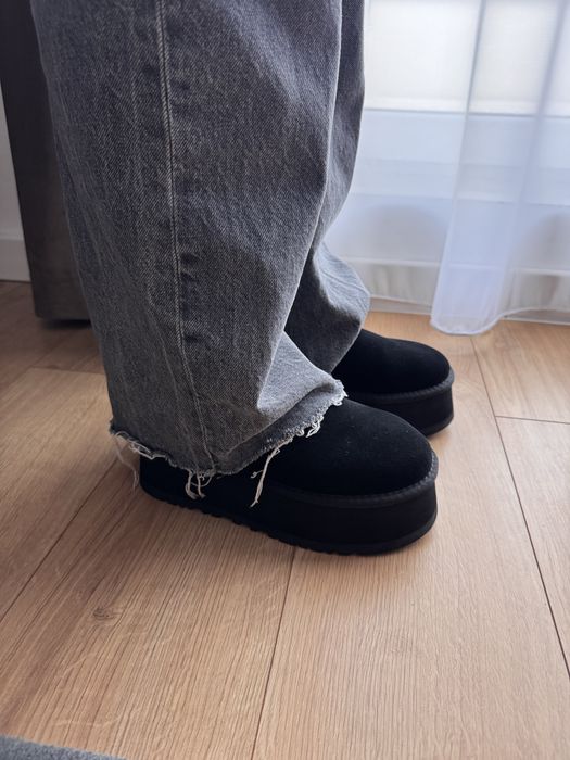 Ghete UGG noi marimea 37, 38, 39