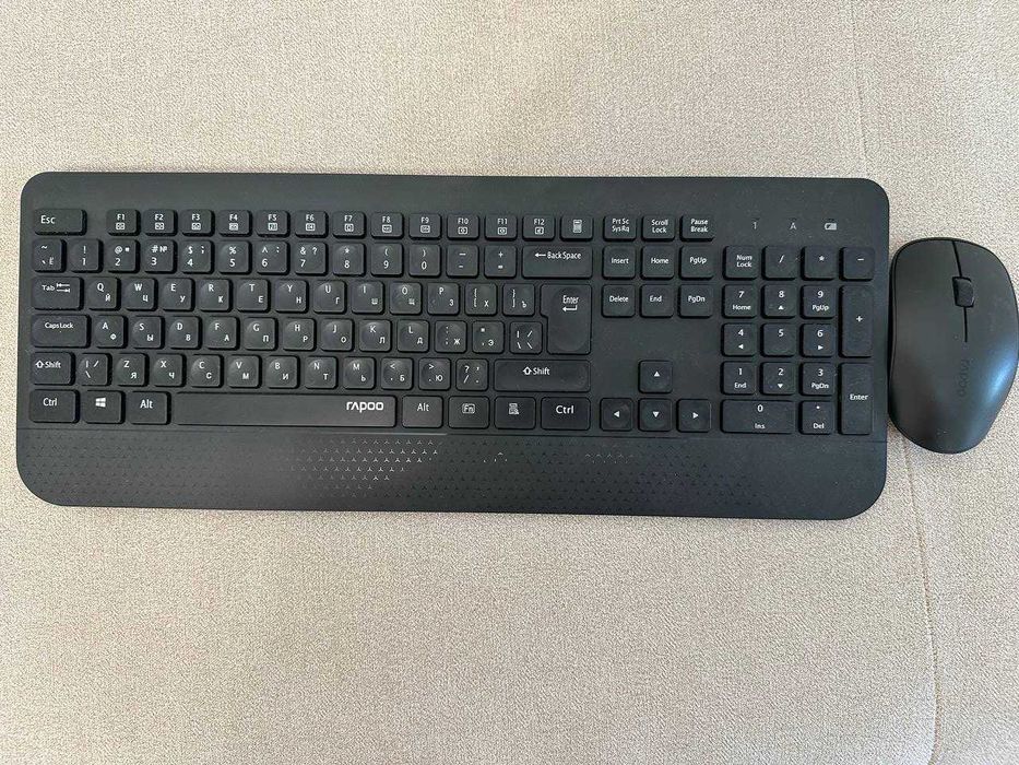 Игровая мембранная беспроводная клавиатура 2Е МК 410 с мышкой.