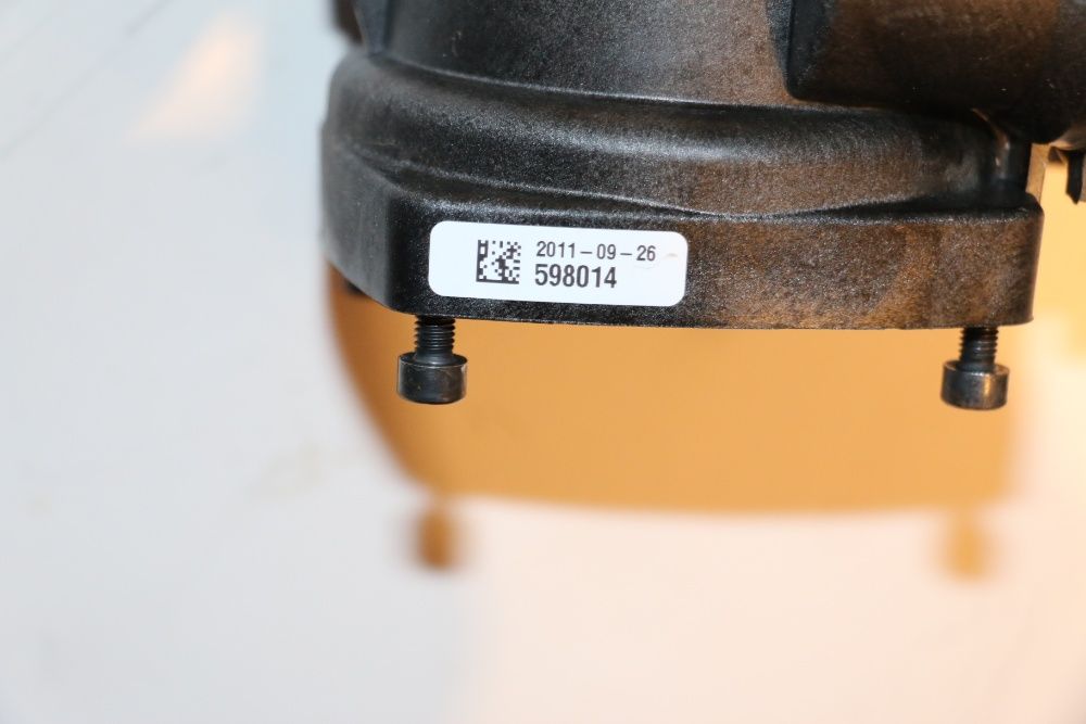 Grup retur corp pompa si aerisitor centrala Bosch ZW24-2 DH AE23 S5900