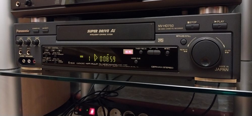 Panasonic NV-HD750 Hi-Fi Stereo видеомагнитофон