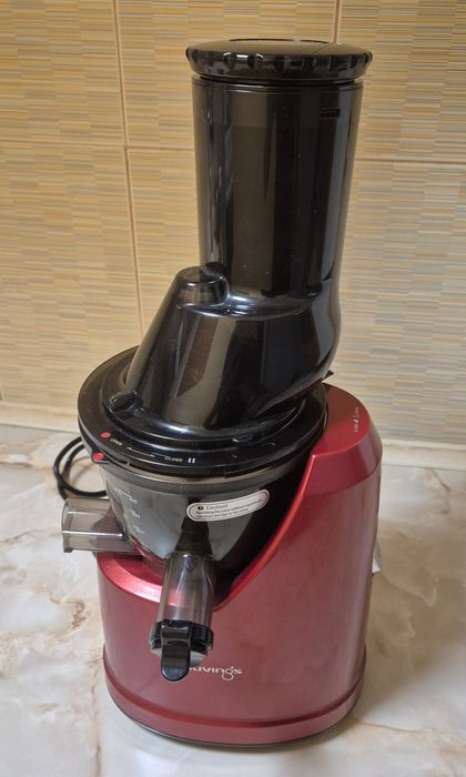 Сокоизстисквачка Kuvings B1700 като нова,пълен комплект