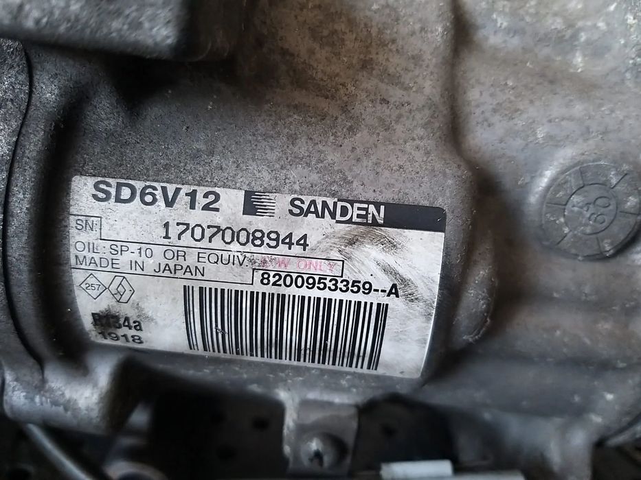 Compresor clima ac 1.5 dci renault clio 3 8200953359a